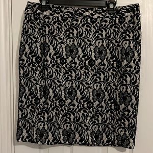 Worthington Lace Flower Print Skirt.